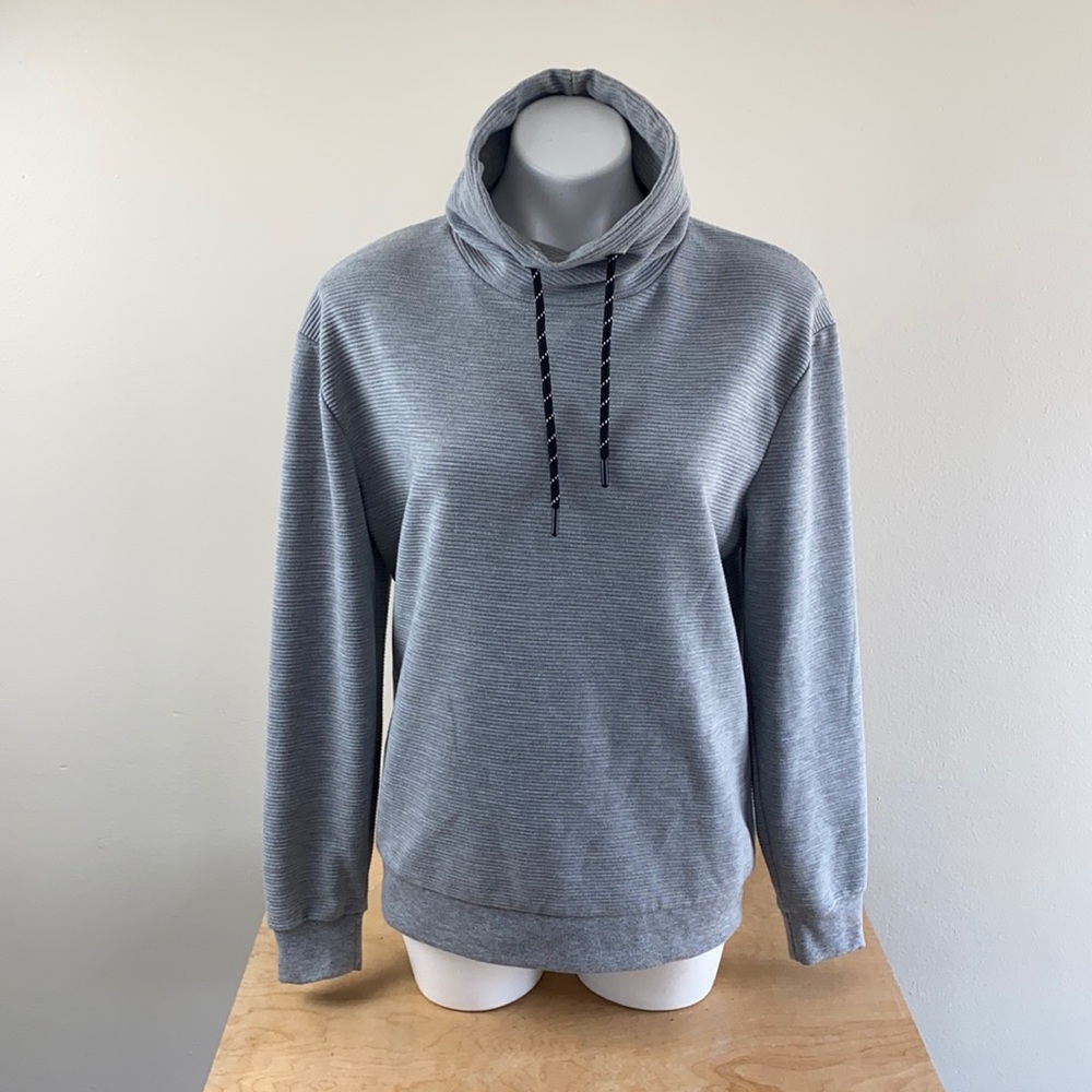 Zara Pullover
